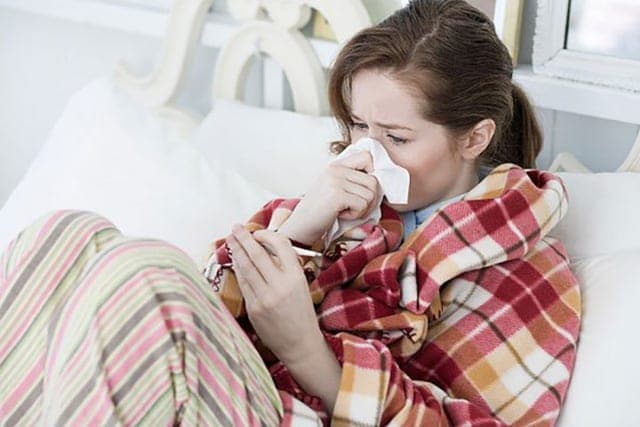 12 bệnh dễ mắc khi thời tiết giao mùa — ảnh 1/4